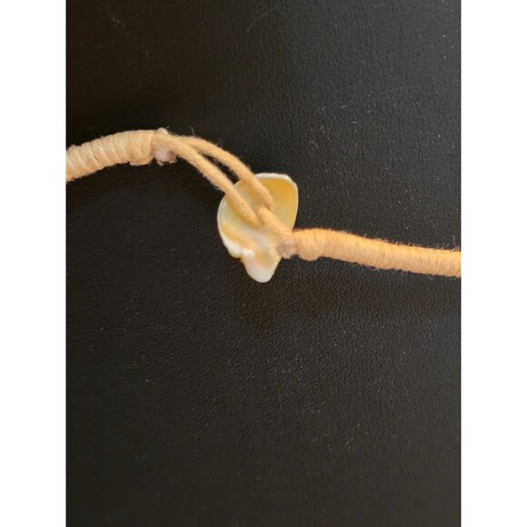 Handcrafted Multi-Strand Shell Bead Necklace 18" - Picture 6 of 7